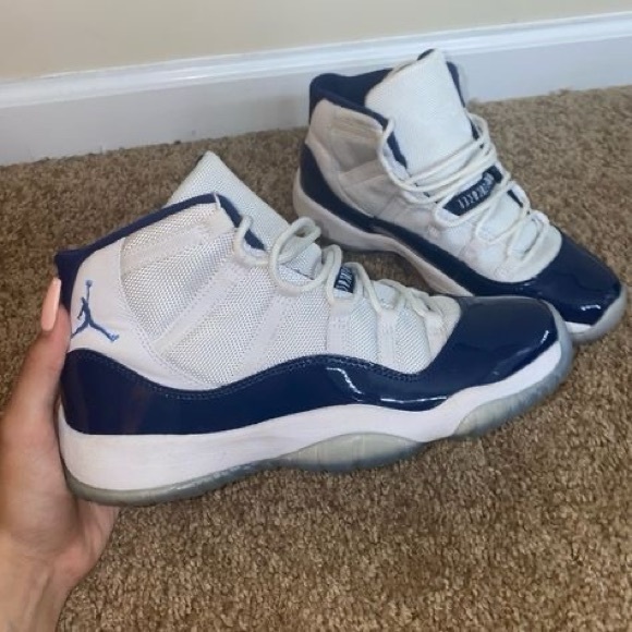 Jordan 11 UNC Win Like 82 All Sizes. Shipping Only, Cash App Only.
